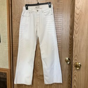 Zara White Jeans, like new! wide leg size 4